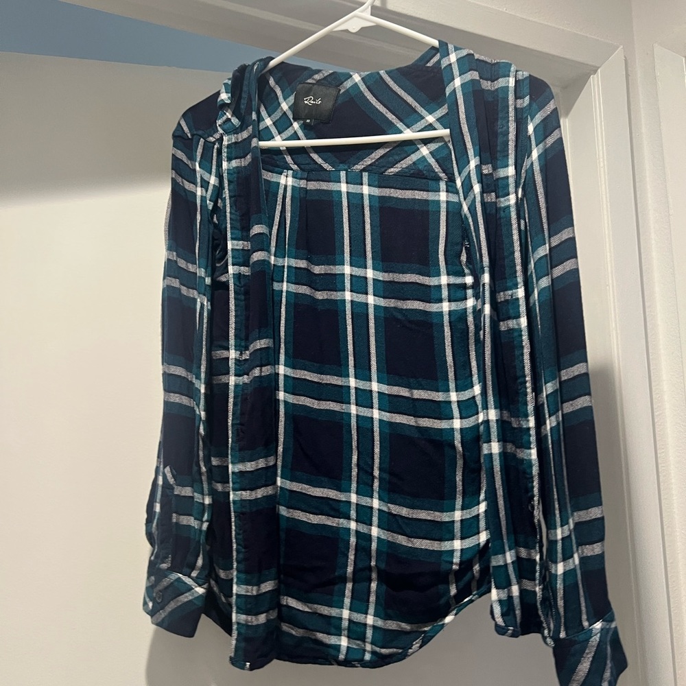 Rails flannel top